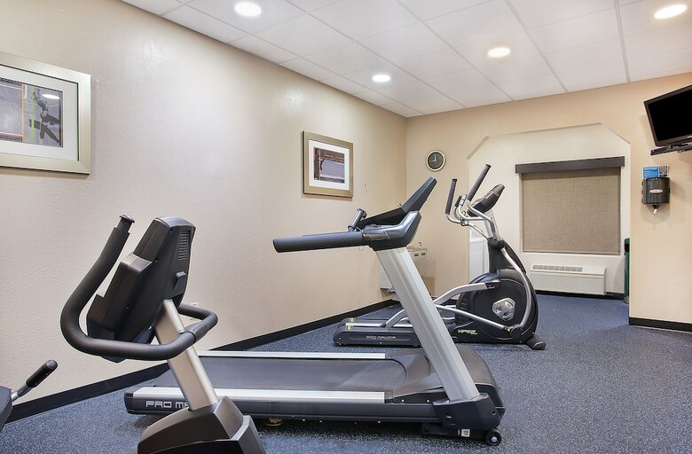 Holiday Inn Express Hotel & Suites Murphy