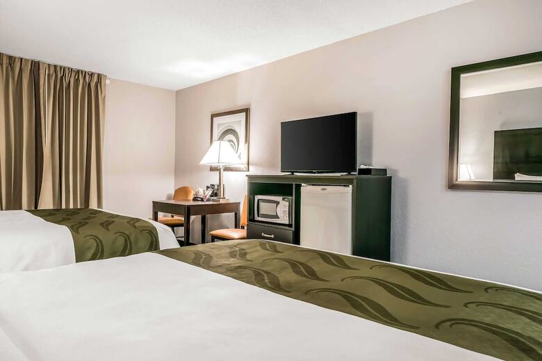 Hotel Quality Inn & Suites Mason Hwy 42
