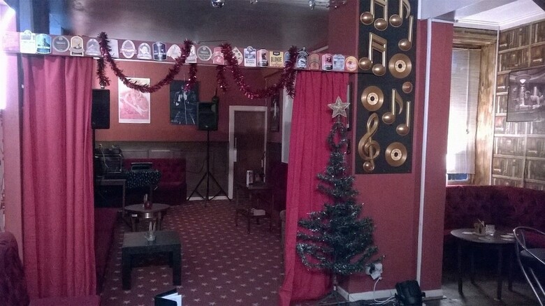 The Albert Hotel