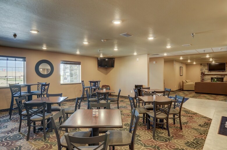Hotel Cobblestone Inn & Suites - Kersey