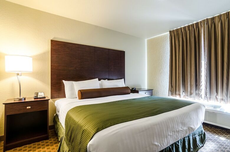 Hotel Cobblestone Inn & Suites - Kersey