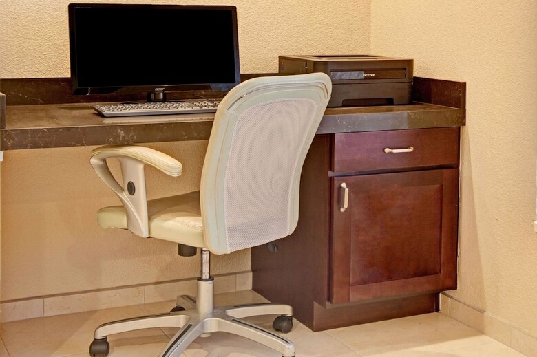 Hotel Ramada By Wyndham San Bruno Sfo Airport