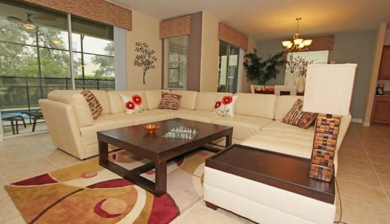 Paradise Palms Resort Orlando