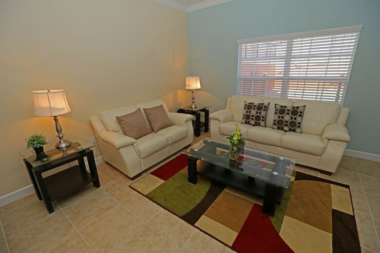 Paradise Palms Resort Orlando