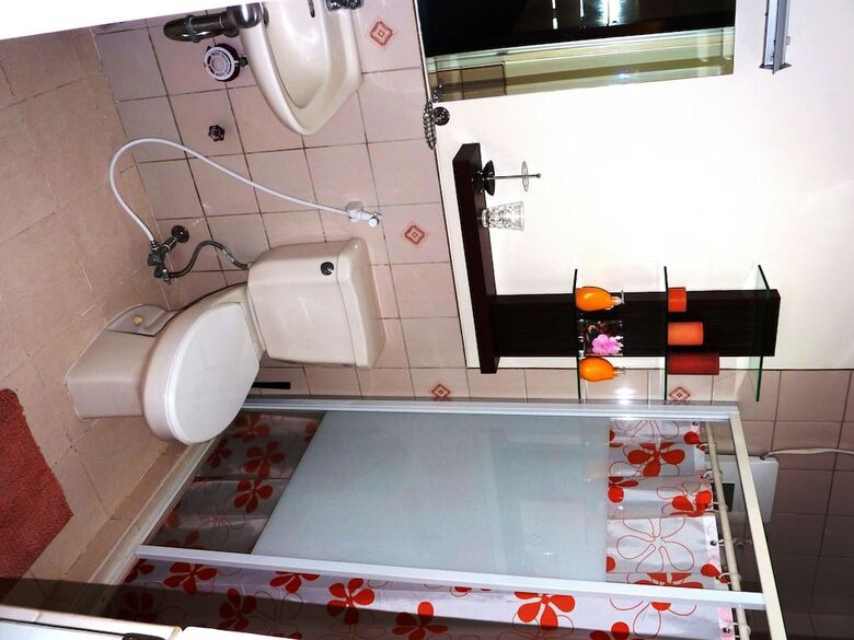 Manila Condo Home At Robinsons Place Residences