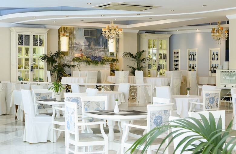 Secret Paradise Hotel & Spa