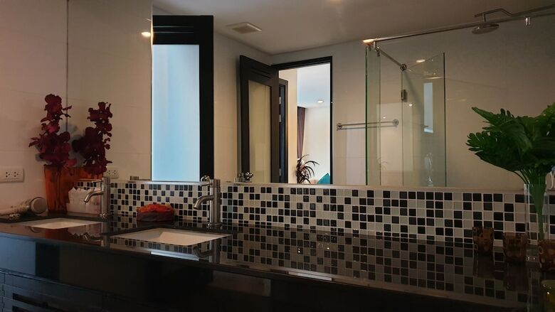 Hotel The Regent Phuket Serviced Apartment Kamala Beach