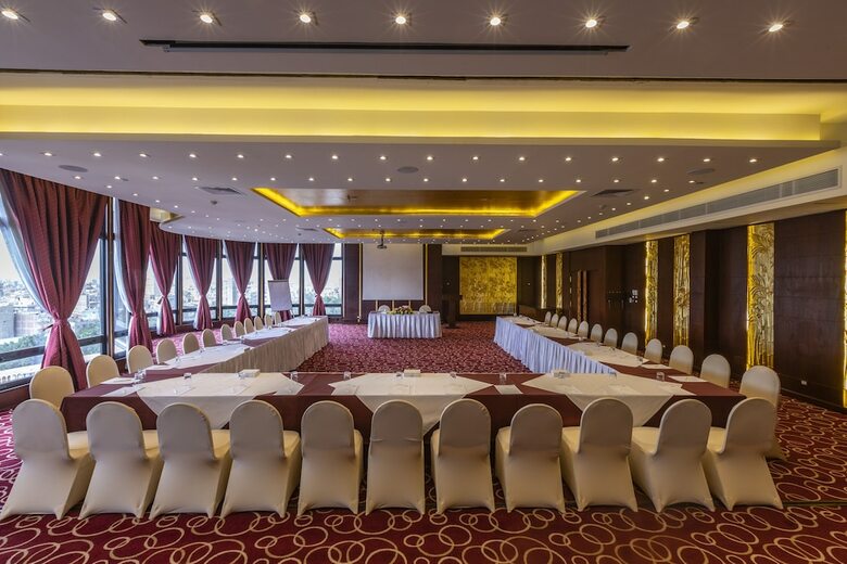 Hotel Golden Tulip Flamenco