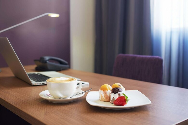 Quality Hotel Ambassador Perth - Formerly Perth Ambassador
