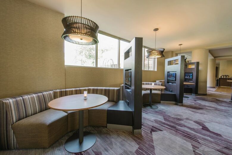 Hotel Courtyard By Marriott Nashua