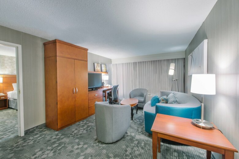 Hotel Courtyard By Marriott Nashua