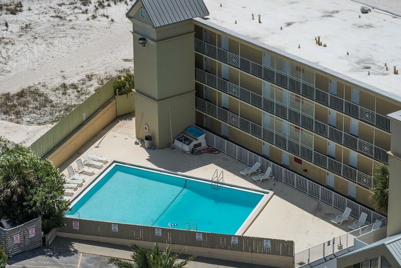Hotel The Reef At Seahaven Beach Resorts
