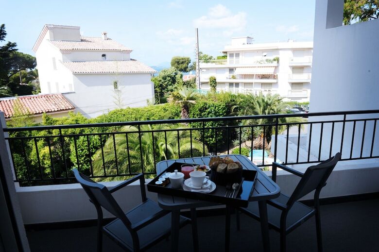 Hotel H�tel La Villa Cap D?antibes
