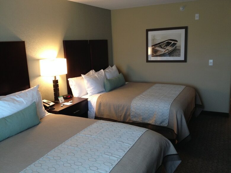 Grandstay Hotel & Suites
