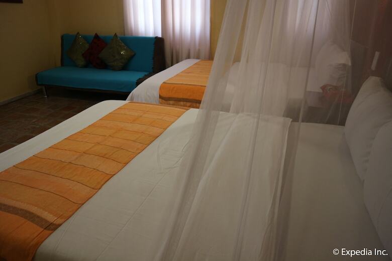 Apartamento The Sun Villa Beachfront Resort & Spa