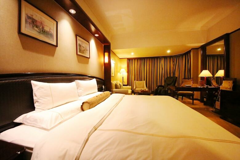 Empark Grand Hotel Zhongguancun