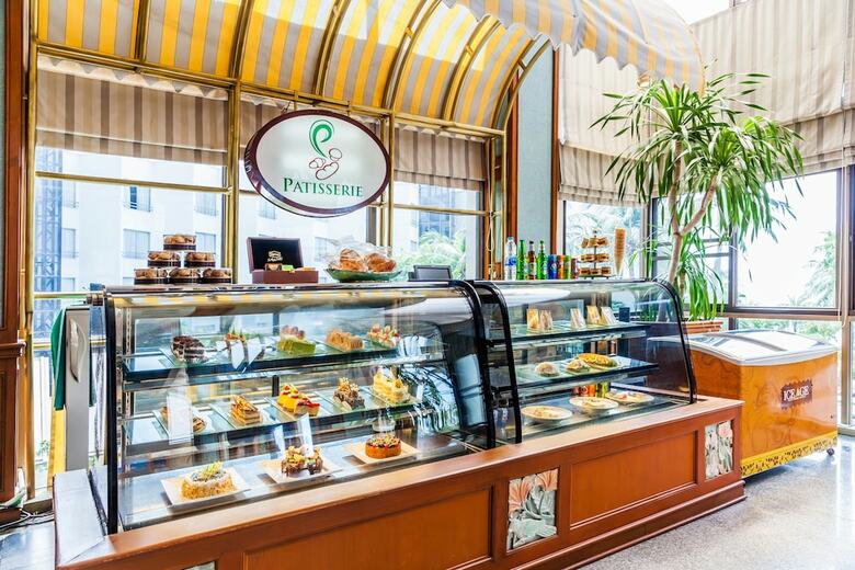 Hotel Cholchan Pattaya Beach Resort