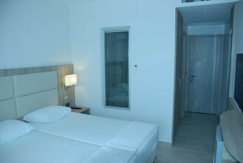 Begonville Beach Hotel - Adults Only