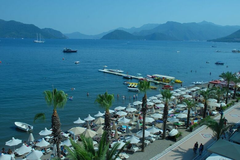 Begonville Beach Hotel - Adults Only