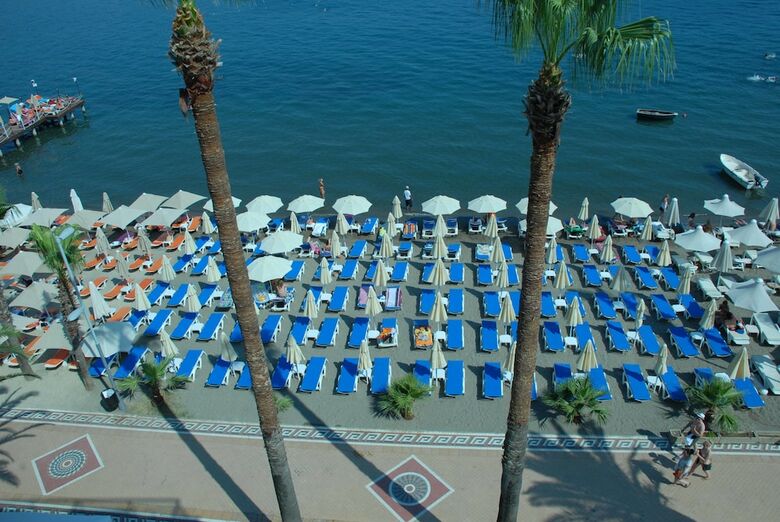 Begonville Beach Hotel - Adults Only