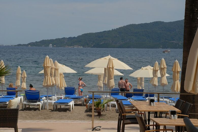 Begonville Beach Hotel - Adults Only
