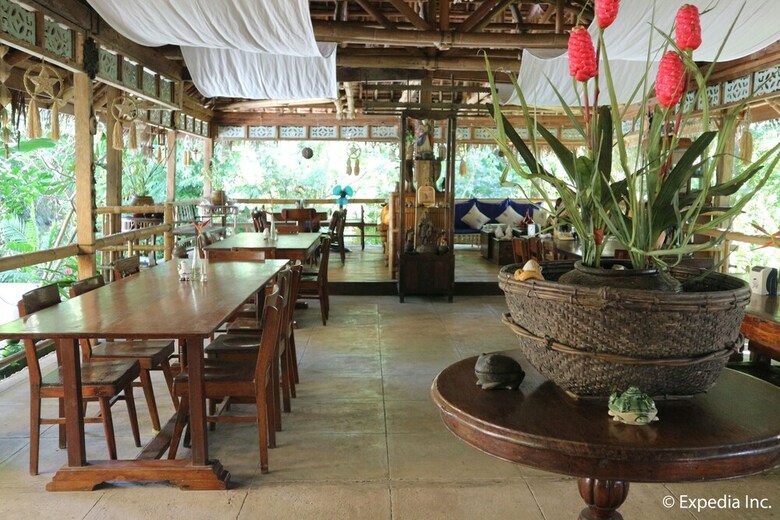 Hotel The Sun Villa Resort And Spa Hilltop