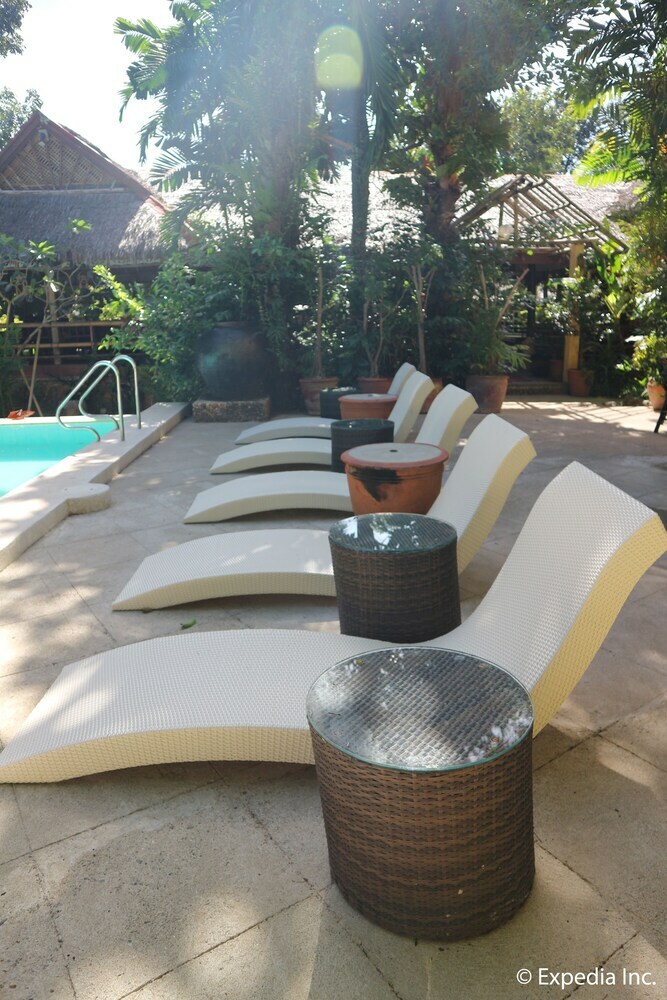 Hotel The Sun Villa Resort And Spa Hilltop