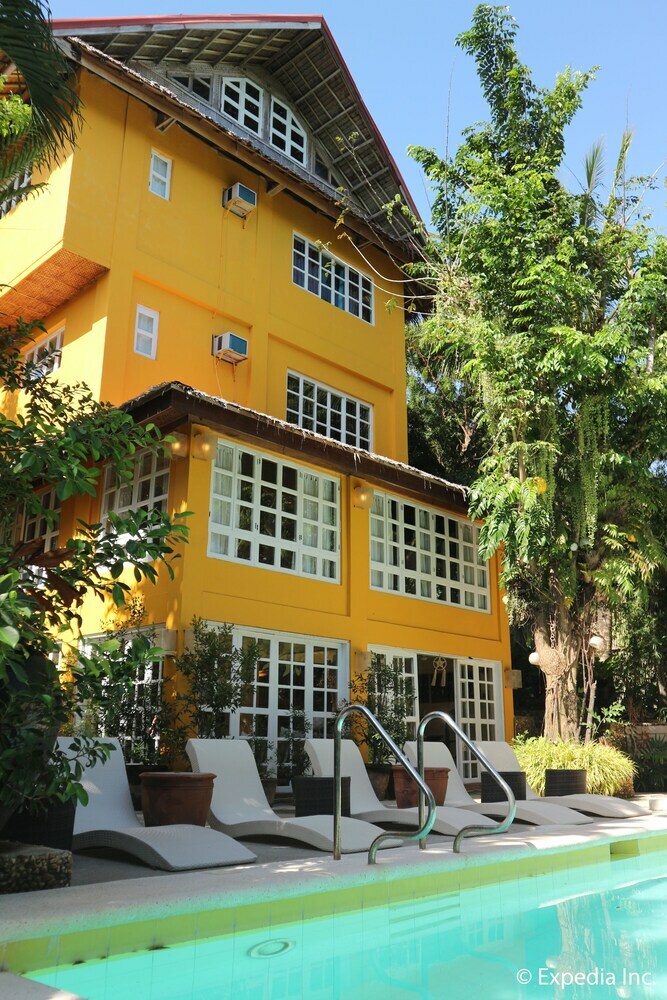 Hotel The Sun Villa Resort And Spa Hilltop