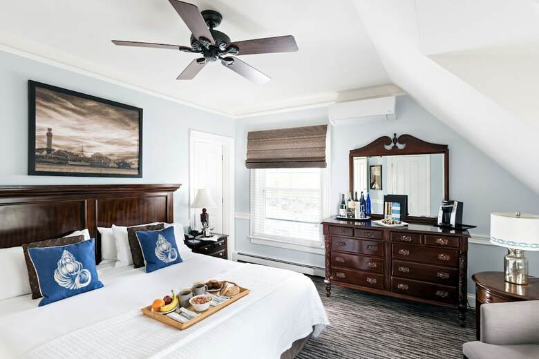 Hotel Crowne Pointe Historic Inn & Spa - Adults Only
