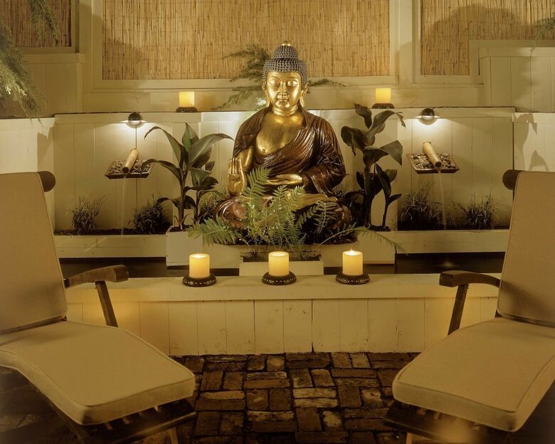 Hotel Crowne Pointe Historic Inn & Spa - Adults Only