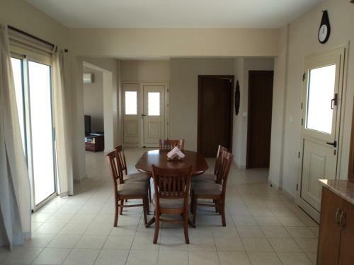 Citrus Grove Villa