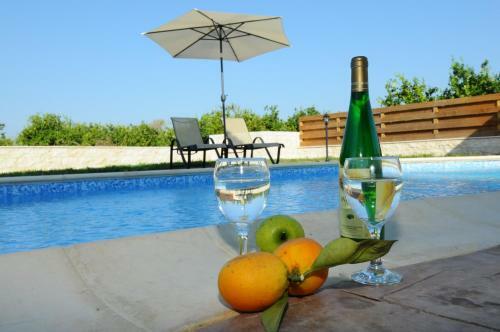 Citrus Grove Villa