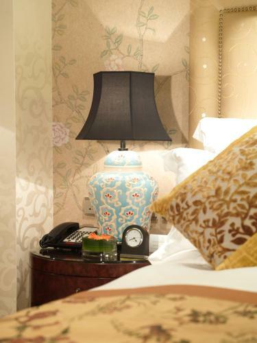 Zhongmao Haiyue Hotel