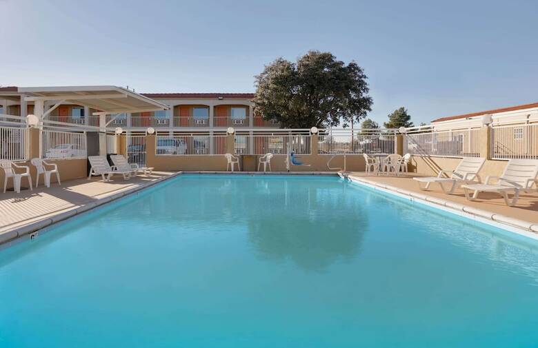 Hotel Super 8 By Wyndham Abilene North