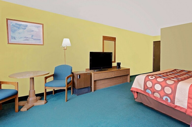 Hotel Super 8 By Wyndham Sturgeon Bay