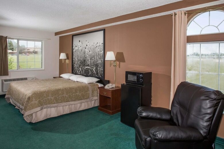 Motel Super 8 By Wyndham Richmond