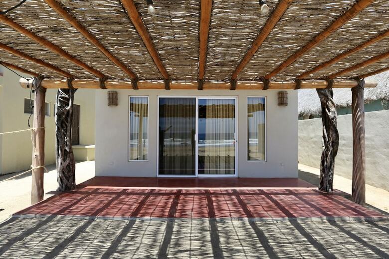 Villa Cerritos Surf Town Beach Front Hotel And Spa