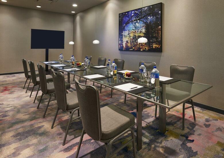 Loews Minneapolis Hotel