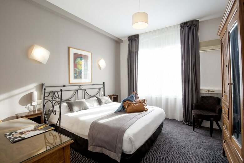 Hotel H�tel Raymond 4 Toulouse