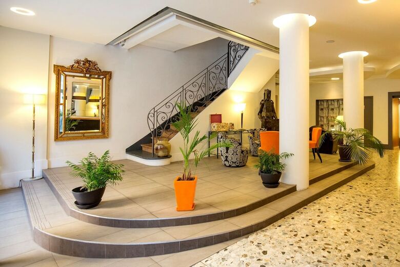 Hotel H�tel Raymond 4 Toulouse