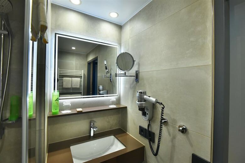 Bio-seehotel Zeulenroda