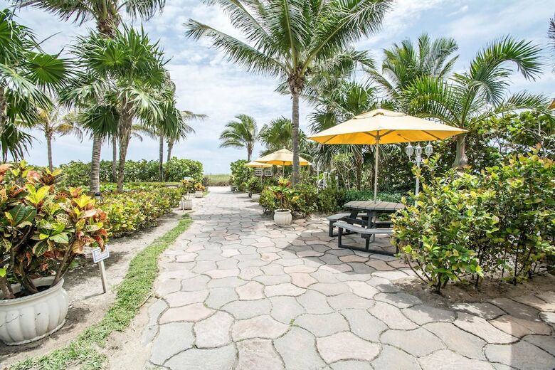 Bluegreen Vacations Solara Surfside,ascend Resort Collection