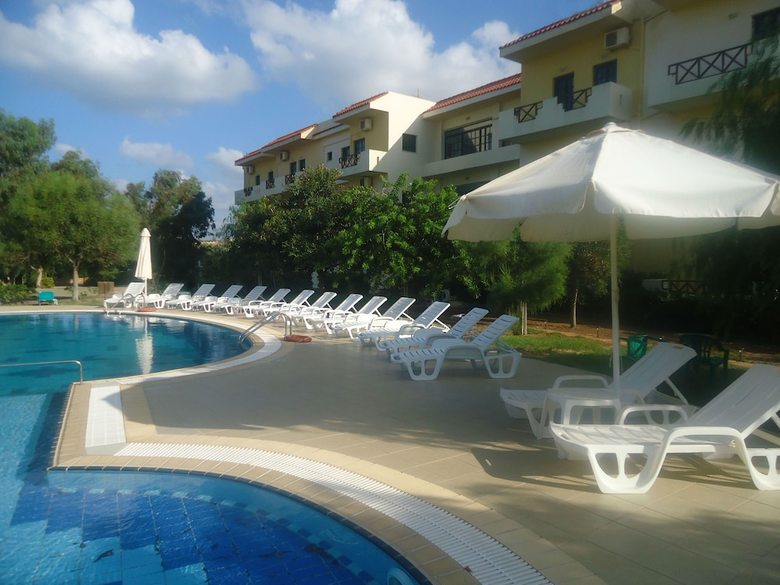 Aparthotel Portokali Apartments (12+)