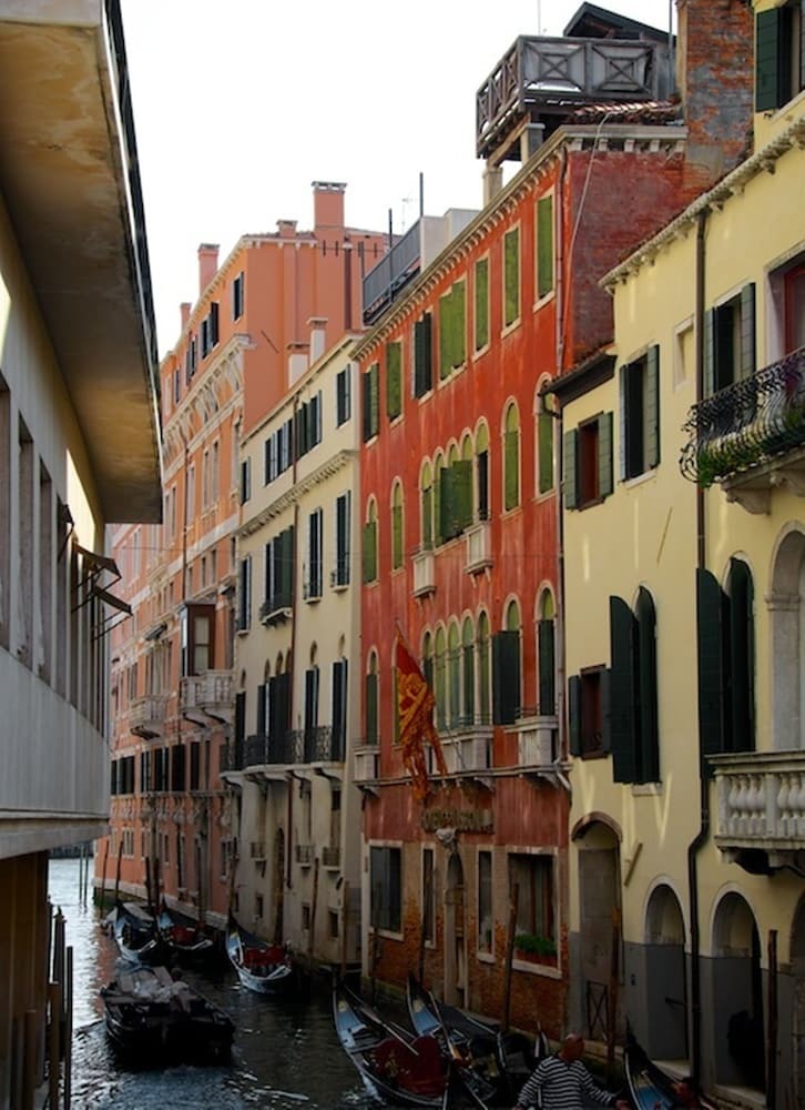 Apartamento Corte Barozzi Venice Suites