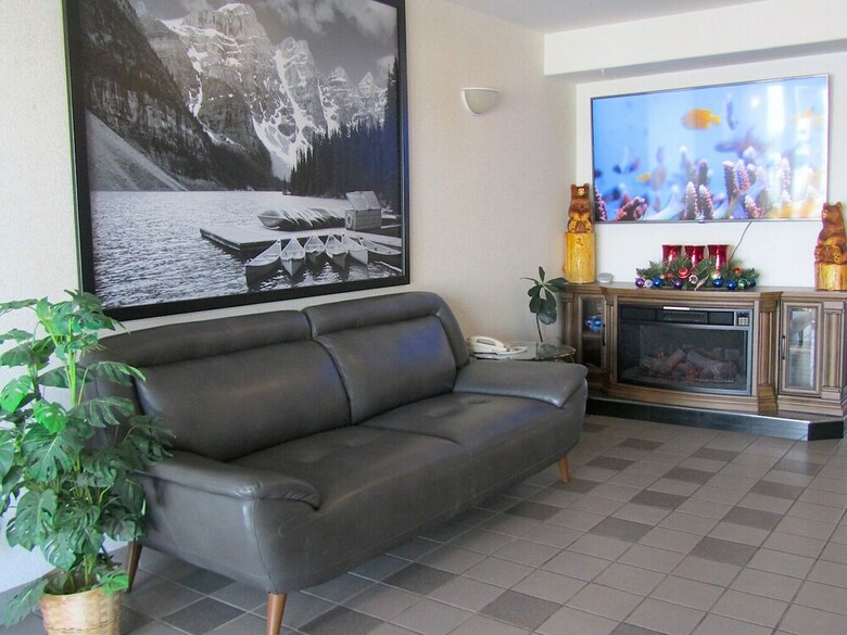 Motel Super 8 By Wyndham Taber Ab