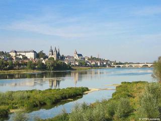 Hotel Ibis Blois Centre Chateau