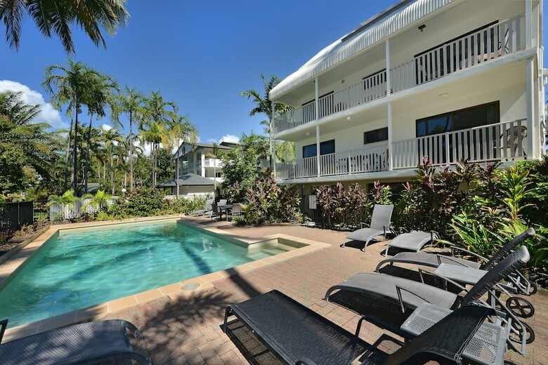 Seascape Holiday-tropical Reef Apartment