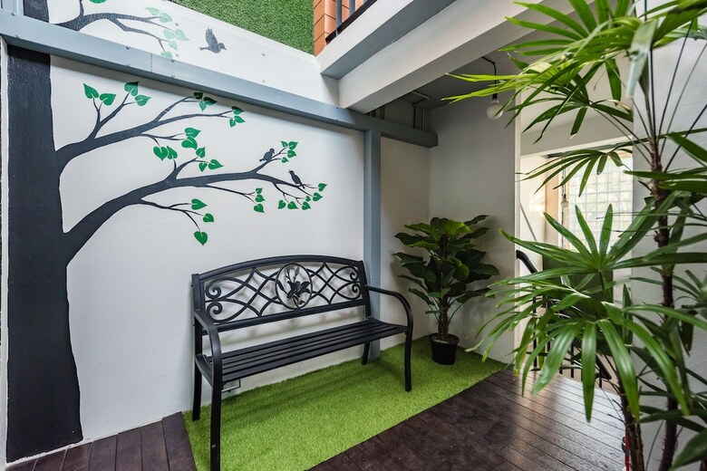 Hostal Eco Hostel Phuket