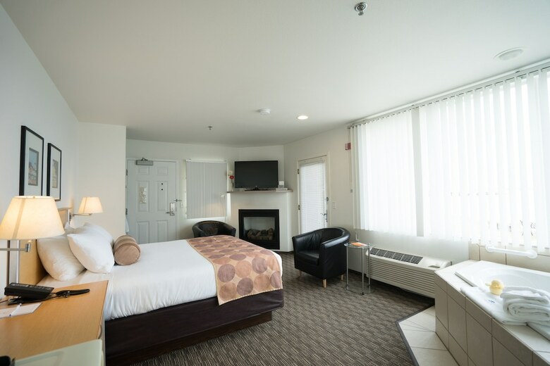 Hotel South Pier Inn