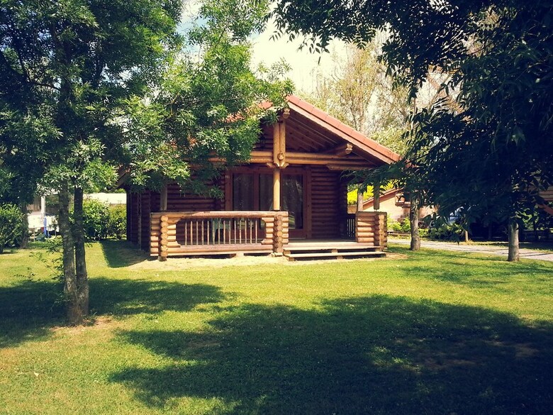 Camping Les Portes Du Beaujolais